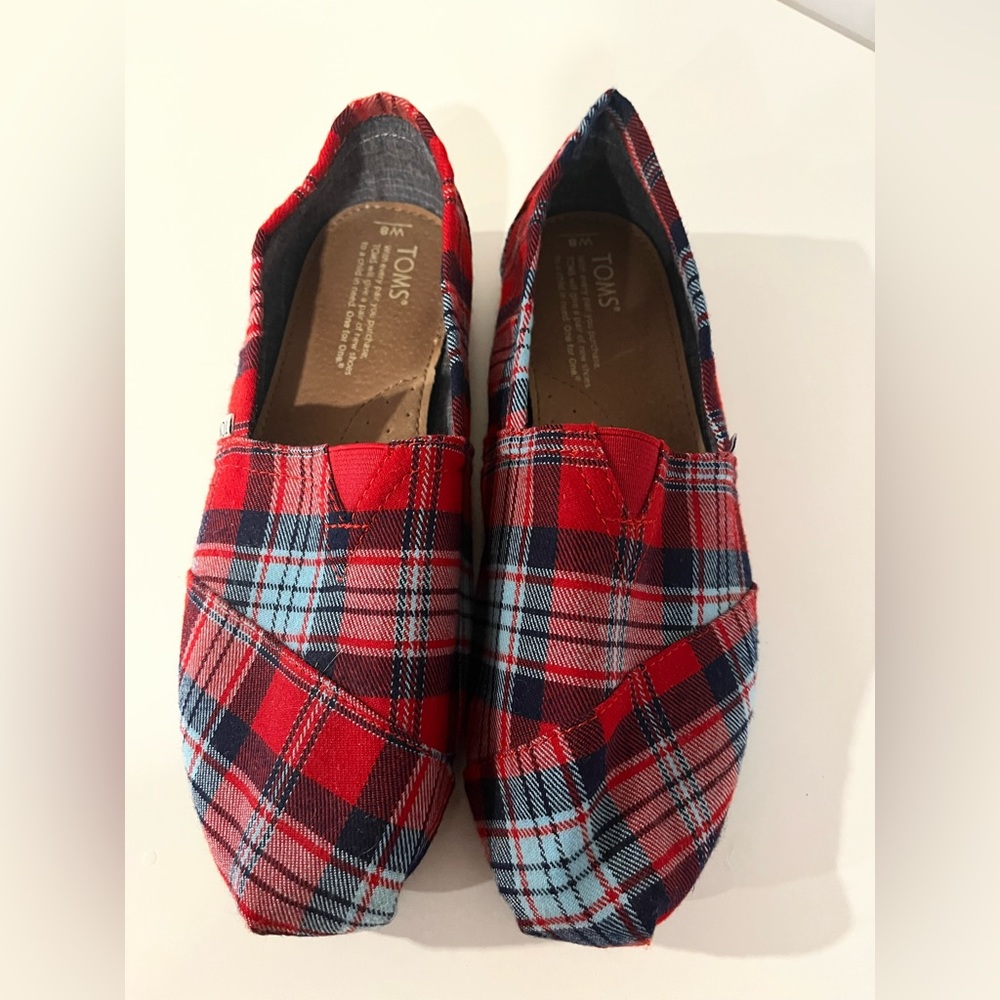Toms Slip Ons Women 8M